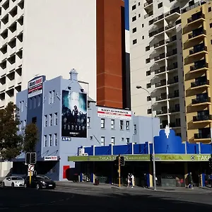  Hostel Wallaby Backpackers - Note - Valid Passport Required To Check In -